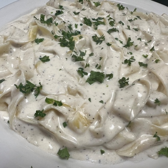 Fettuccini Alfredo.